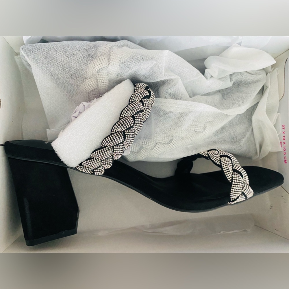 Black Braided Strap Women's Sandals - Picture 2 of 2